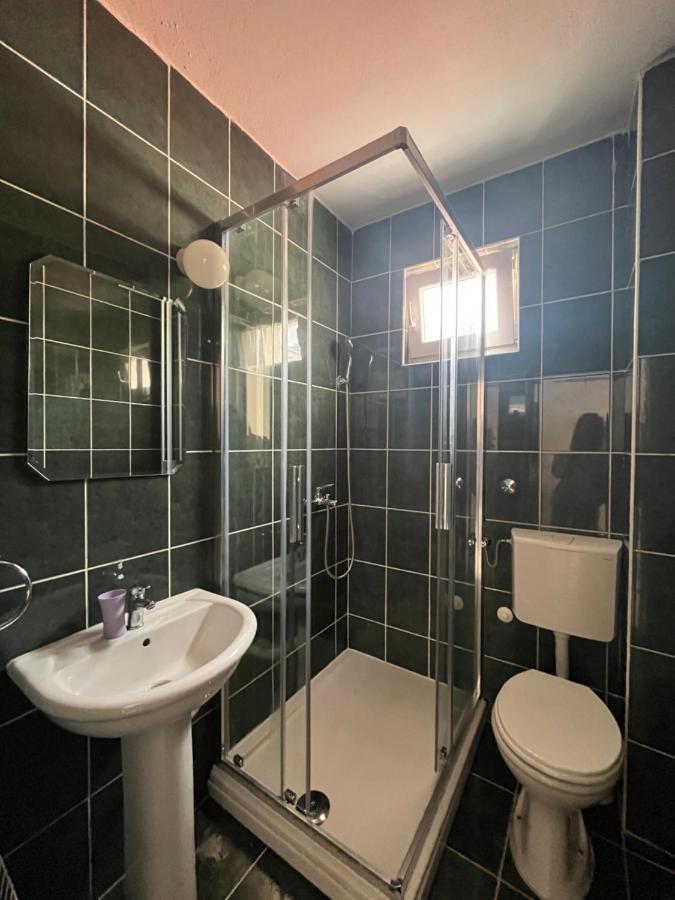 Studio Apartments Kul Budua Esterno foto